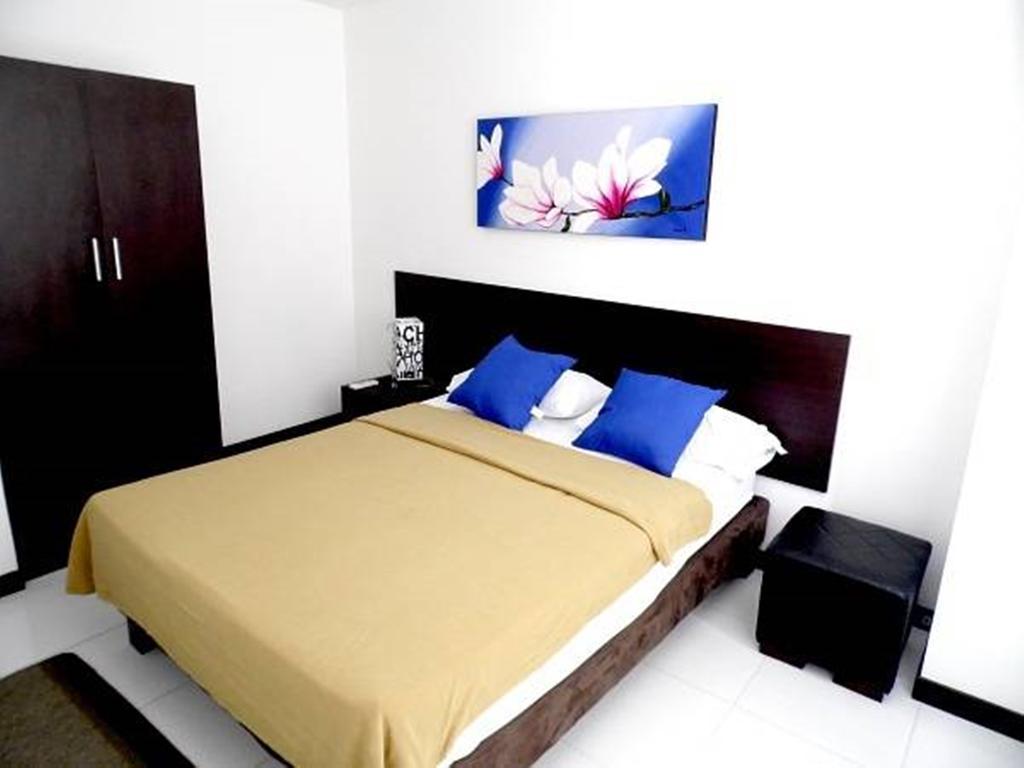 Hotel Apartasuites San Marcos 3*
